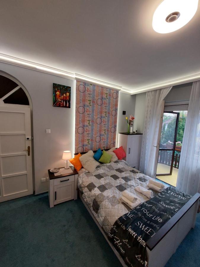 Summer House Emeleti Szoba Debrecen Luaran gambar